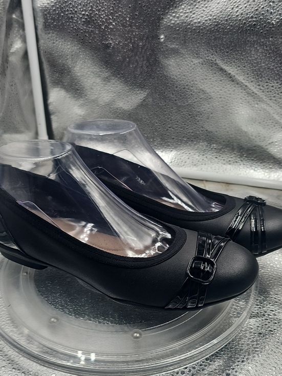 collection clanks Shoes - G Black Flate Shoes sz 8.5